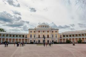 Уникальный Павловск: царица-созидательница и экскурсовод-спасительница