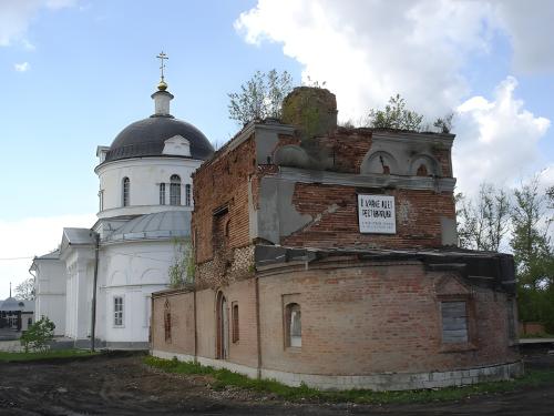 Старый и новый соборы Успения Пресвятой Богородицы в Алексине